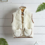 Children’s wool vest with a stand-up collar