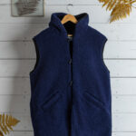 Klassische lange Herren-Wollweste mit Stehkragen – navyblau