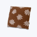 Wollkissen MERINO braun mit Sternchen