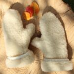 Wollhandschuhe Mokosze, Ecru